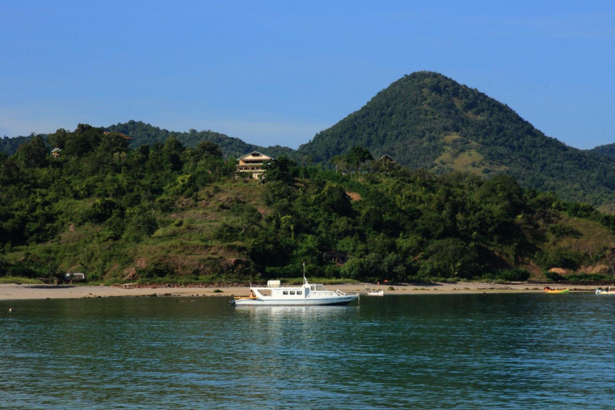 Merdeka House Maluk Luaran gambar