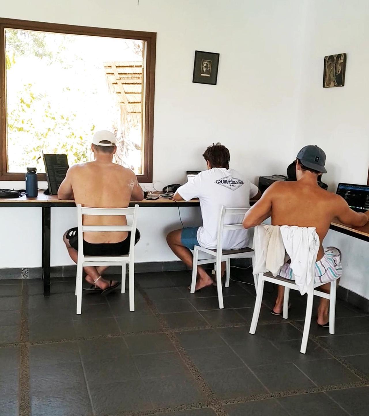 Merdeka House Maluk Luaran gambar